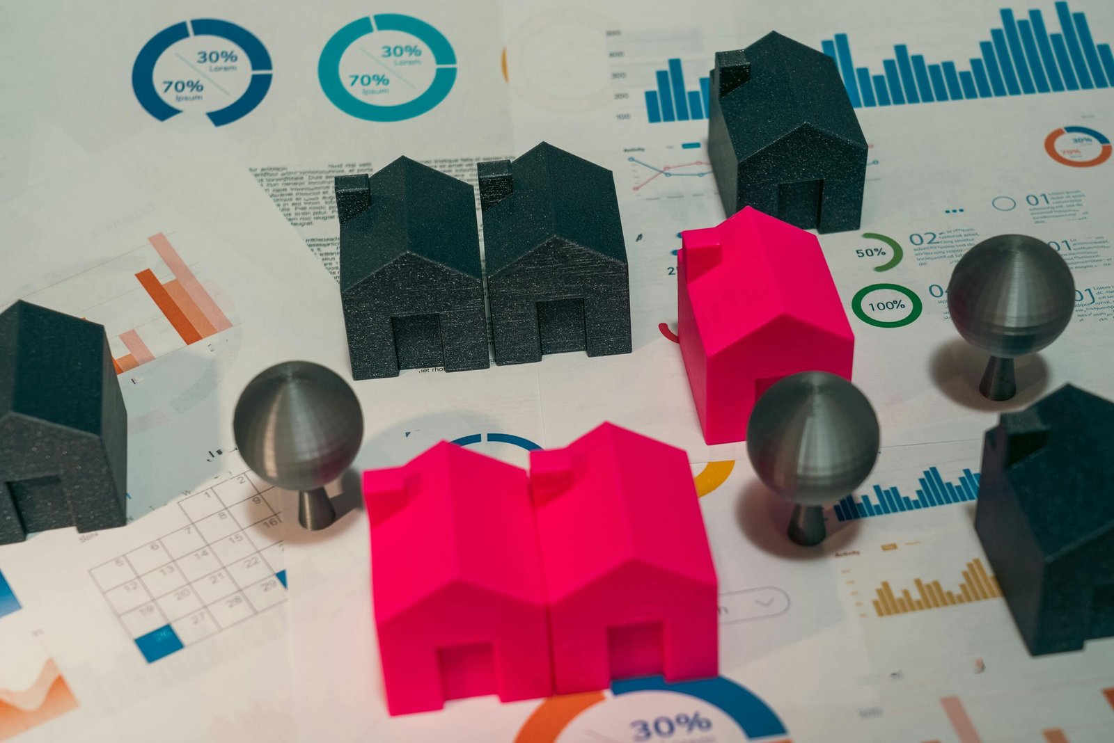 What Homeowners Need to Know About Refinancing in 2024 [Updated Guide]