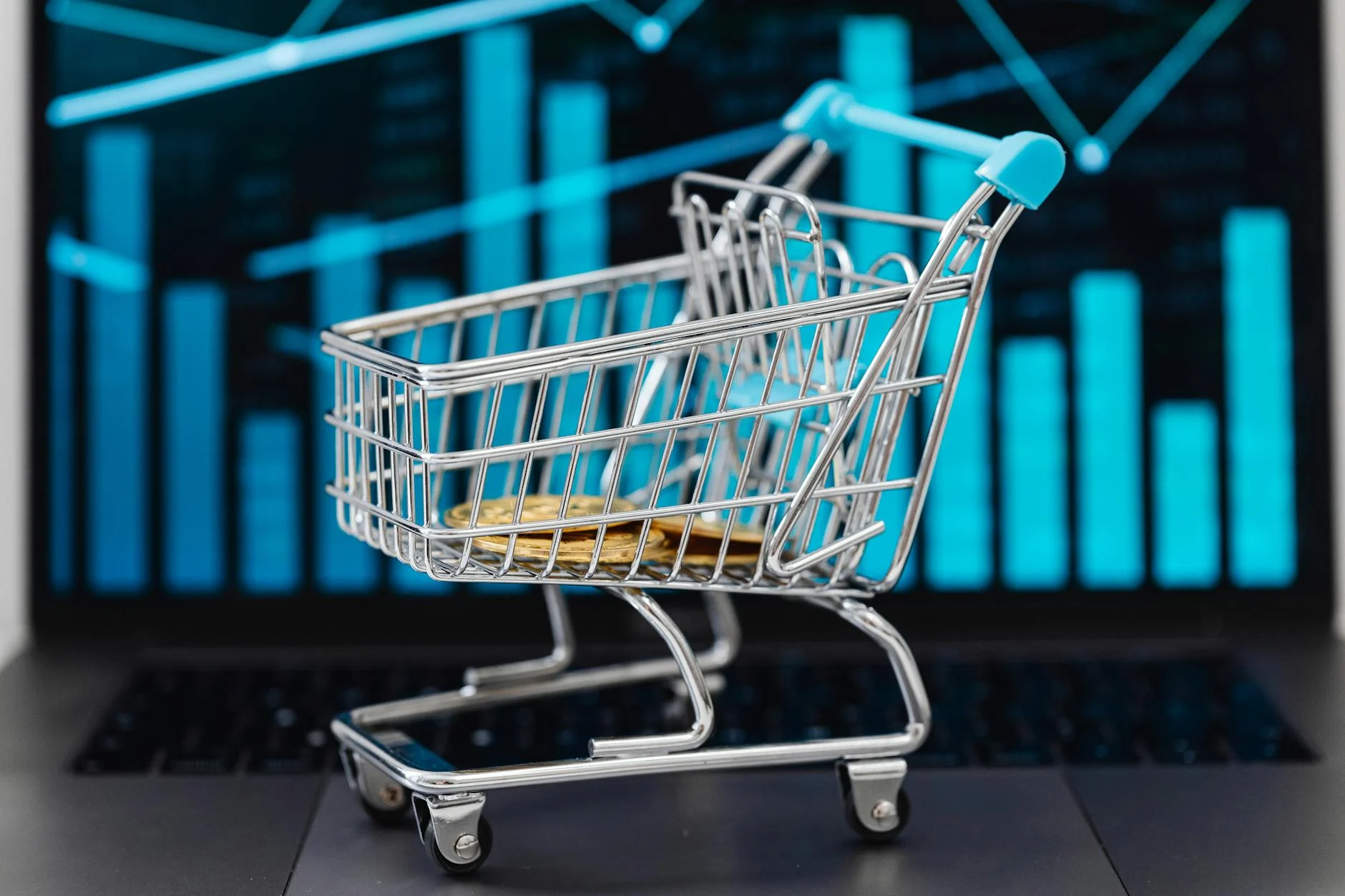 Why the E-Commerce Market Is Changing in 2025