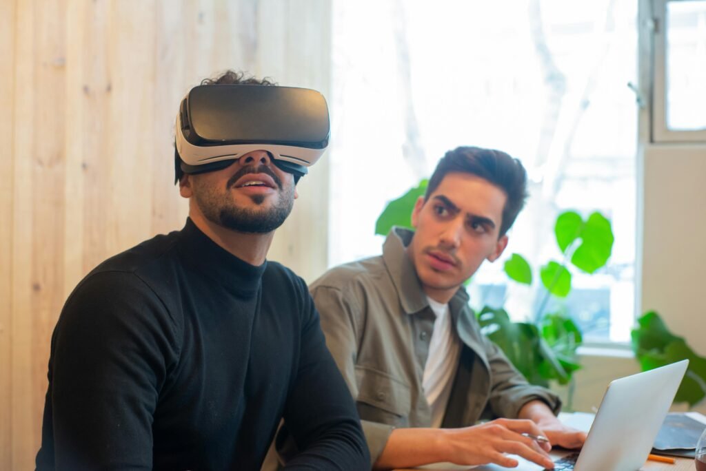 Remote Working in 2025: The Best Tech for Team Communication and Collaboration 4 Remote Working in 2025: The Best Tech for Team Communication and Collaboration