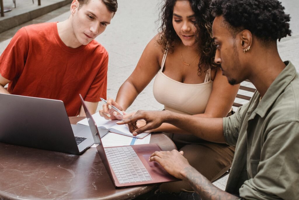 How to Use Free Trials Wisely Without Losing Productivity